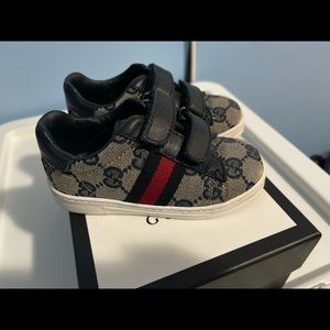 Used kids Gucci shoes